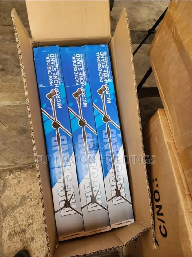 Professional Microphone Stand · Photo 1