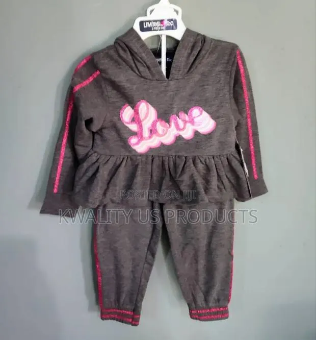 Limited Too Toddler Girl Jogger Set - 2 and 3 Years · Photo 1