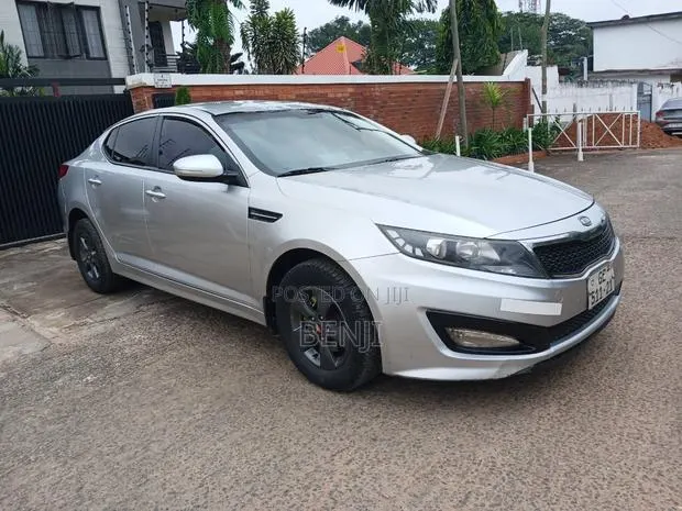 Kia K5 2013 Silver · Photo 1