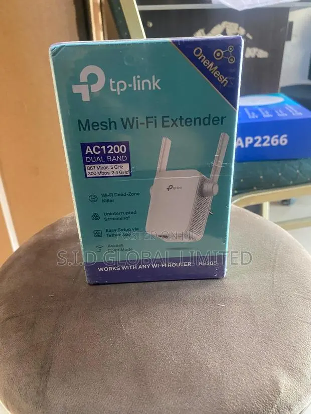 Easy Setup via Tether App TP-Link Mesh Wi-Fi Extender Re305 · Photo 1
