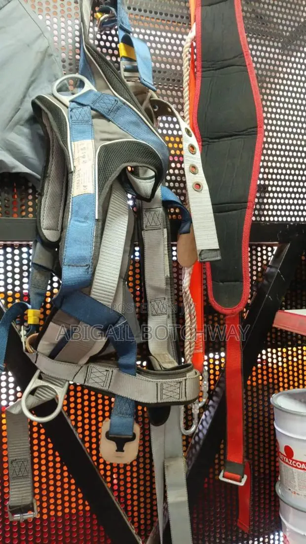 Tera Safety Harness · Photo 1