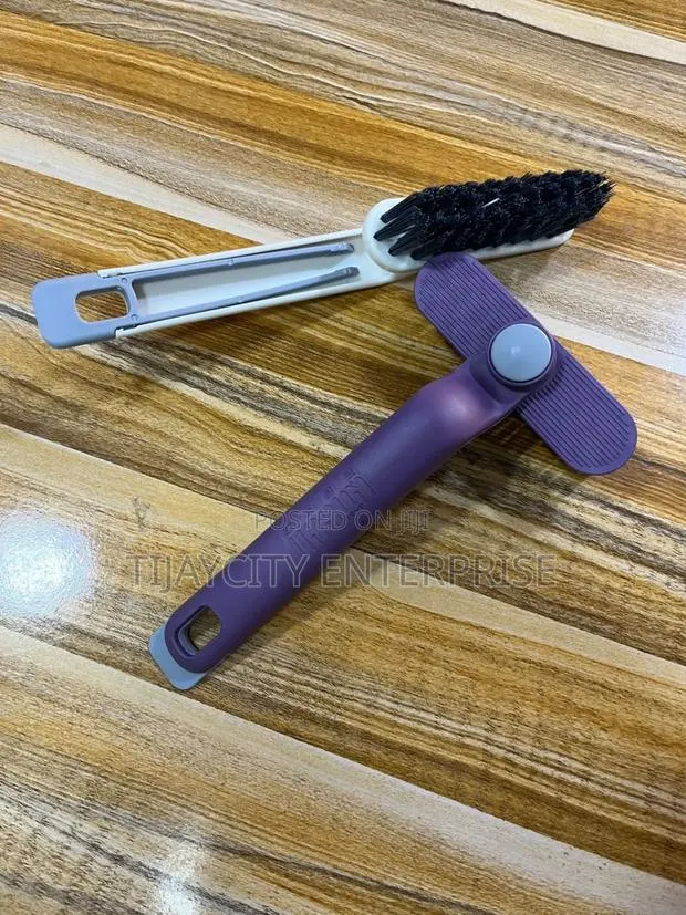Multifunctional Rotating Cleaning Brush · Photo 1