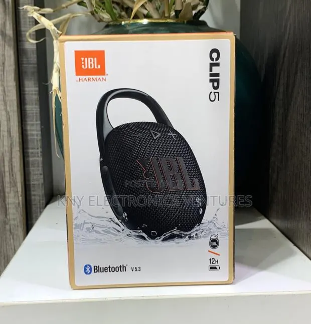 JBL Clip 5 · Photo 1