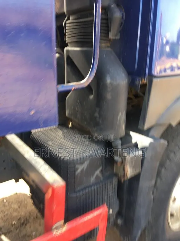Tipper Truck · Photo 6