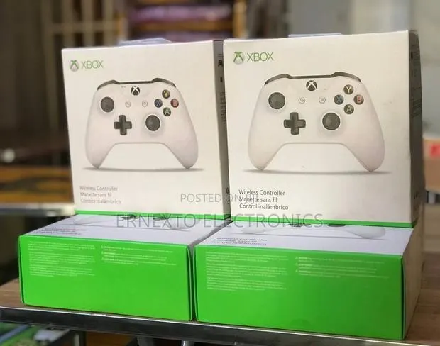 Xbox One Original Game Controllers Available in Bulk · Photo 1