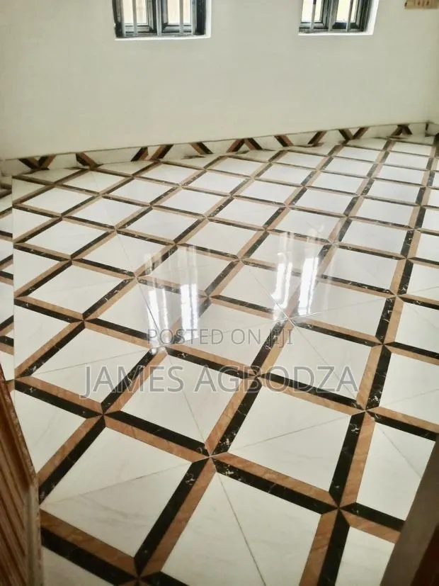 Professional Tiling Master · Photo 1