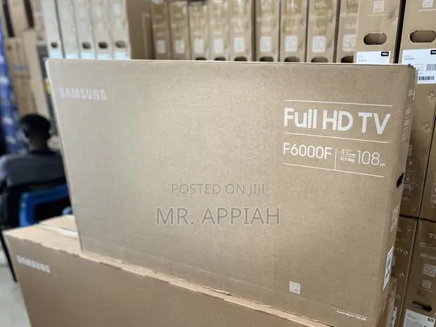 Quality Yet Affordable Samsung 43u8072f 43” Crystal Uhd Smart Tv. · Photo 1