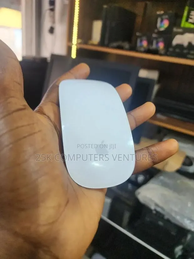 Apple Magic Mouse · Photo 1