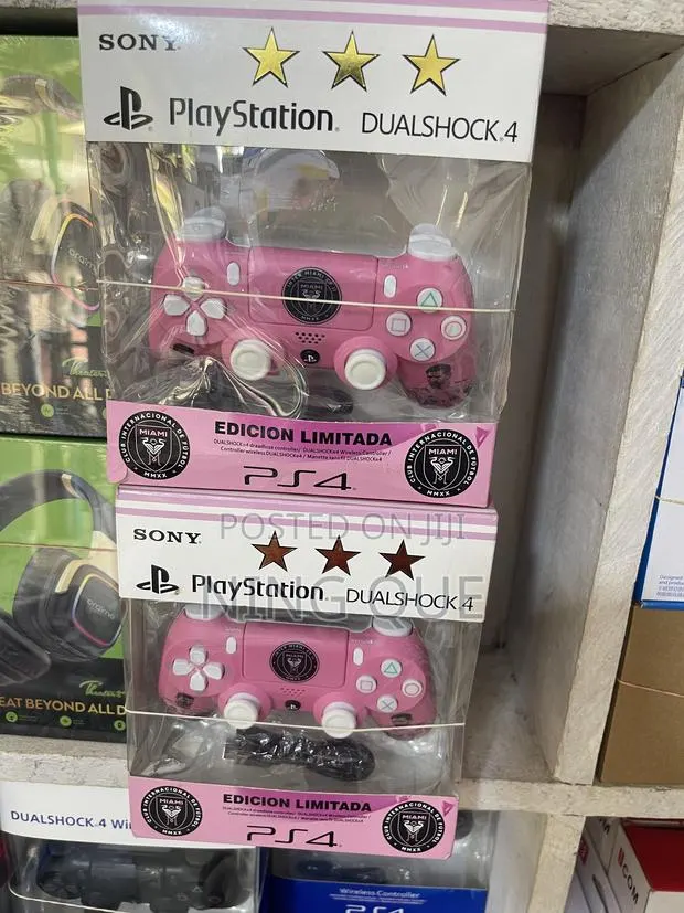 PS4 Graded Controller Original · Photo 1