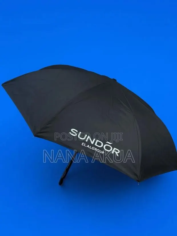 Customised Folded Umbrellas as Souvenirs · Photo 1