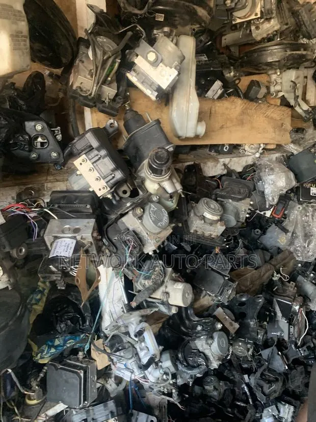 Abs Motor for All Cars Honda,toyota,hyundai,ford and BMW · Photo 1