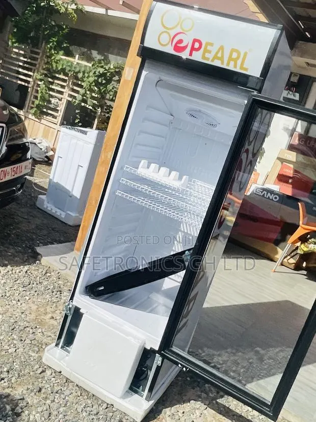 Shop Glass 400 Liter Display PVC-424 Pearl 1 Door · Photo 1