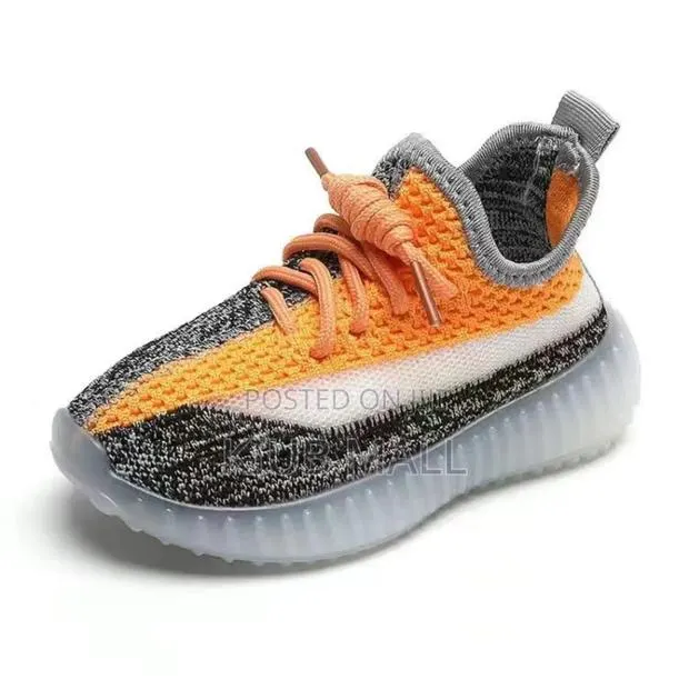 Kids Sneaker Shoe · Photo 1