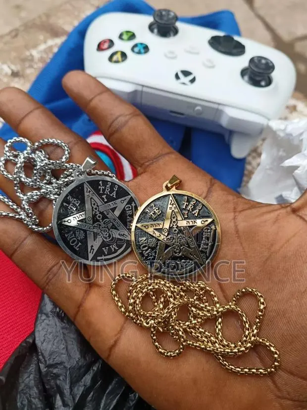 Tetragrammaton Pendants · Photo 1