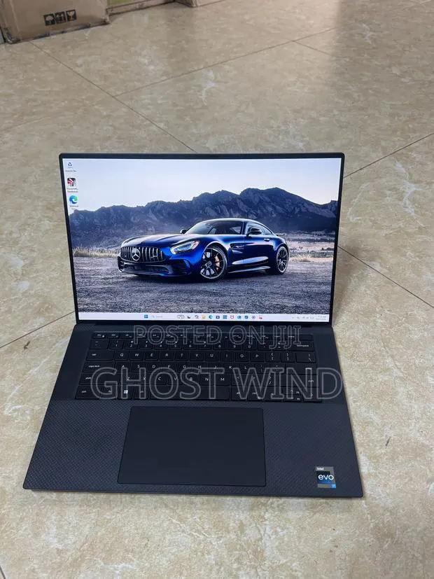 Laptop Dell XPS 15 9530 16GB Intel Core i7 SSD 512GB · Photo 1