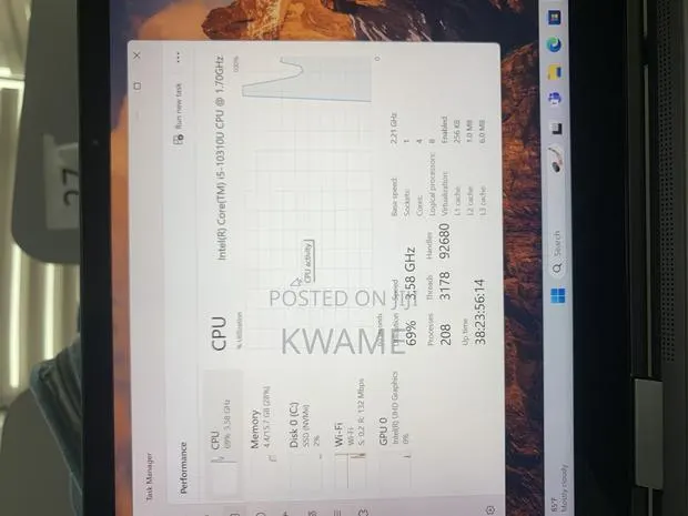 Laptop Lenovo ThinkPad X1 Yoga 16GB Intel Core i5 SSD 256GB · Photo 3