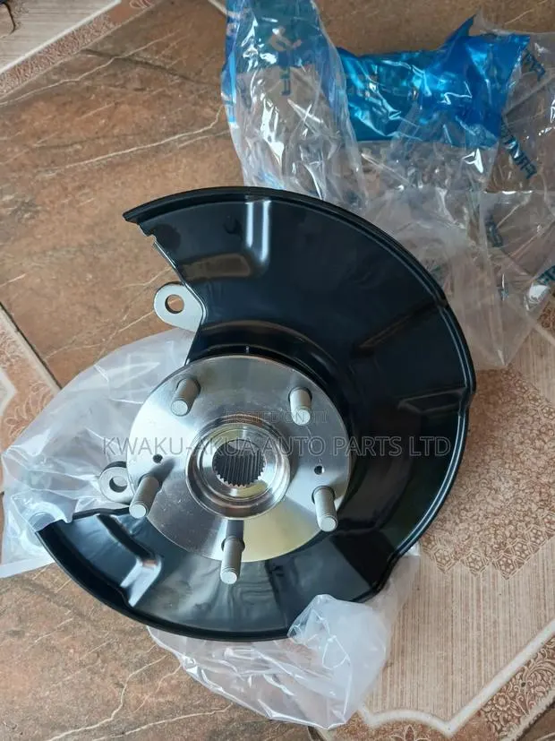 Honda Accord 2018-2023 Front Hub Sakura · Photo 1