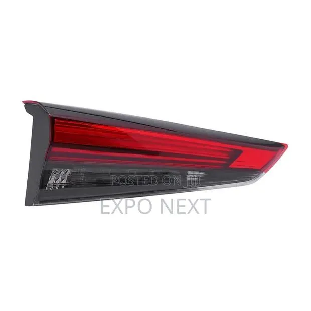 Inner Taillight for Toyota Highlander 2020-2022 · Photo 1