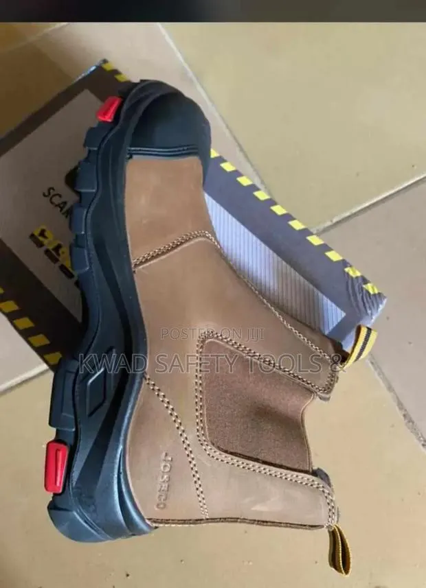 Safetoe Heavy Duty Safety Boot · Photo 1