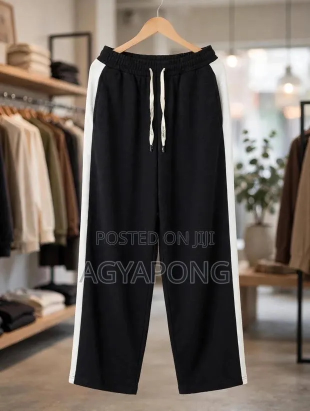 Nice Joggers · Photo 1