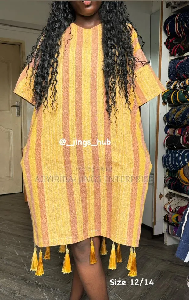 Gold Ladies Smock Dress · Photo 1