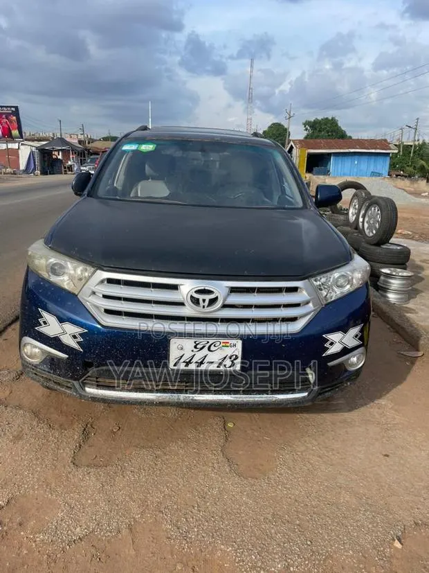Toyota Highlander 2013 Black · Photo 1