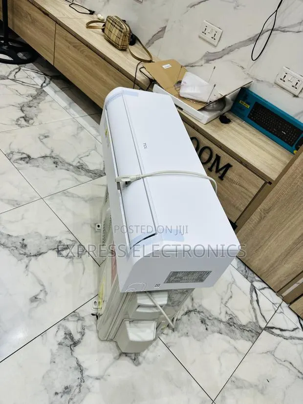 Fast Freezing Split R410 Gas TCL 1.5hp · Photo 1