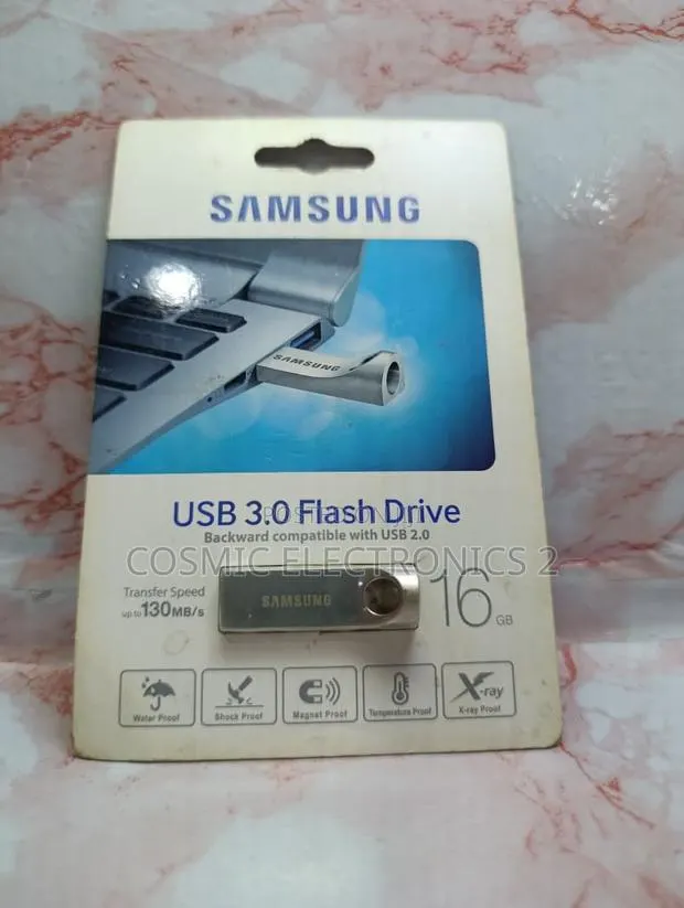 Samsung 16GB Pendrive for Storage · Photo 1