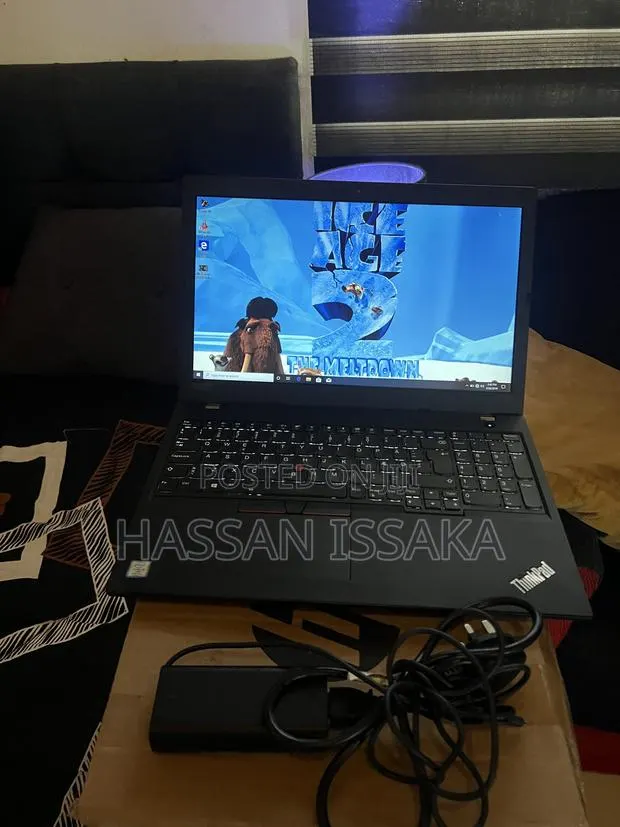 Laptop Lenovo IdeaPad 500S 8GB Intel Core i5 SSD 256GB · Photo 1