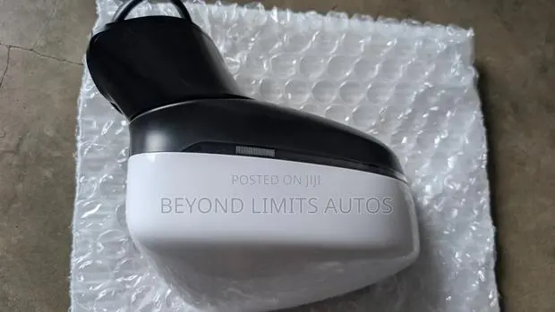 Mazda CX,2024,2025 Side Mirror / Driving Mirror One Side · Photo 1
