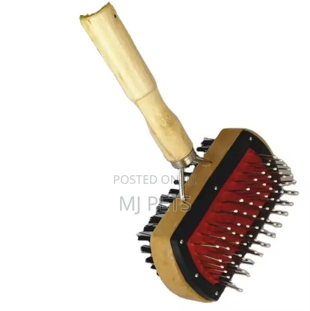 Wooden Handle Square Dog Cat Comb · Photo 1