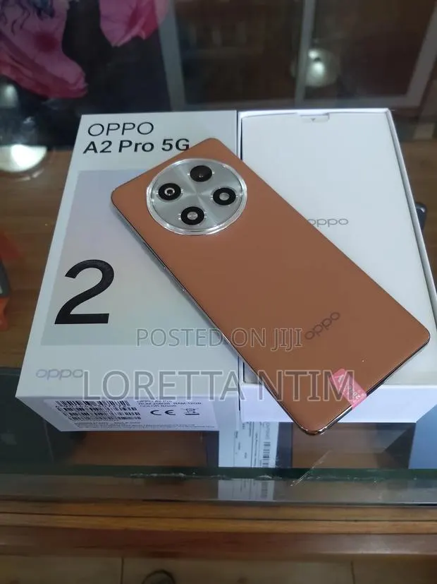 New Oppo A2 Pro 256 GB Bronze · Photo 1