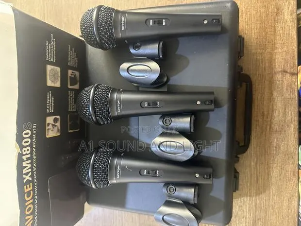 Behringer Ultravoice Xm1800s Microphone · Photo 1