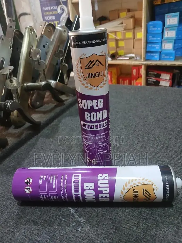 Super Bond Liquid Nail · Photo 1