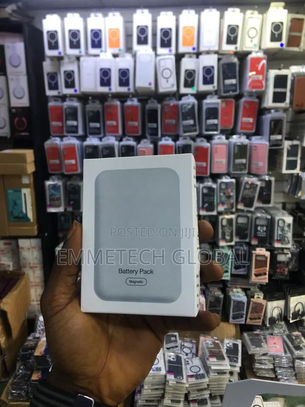 Battery Pack · Photo 1