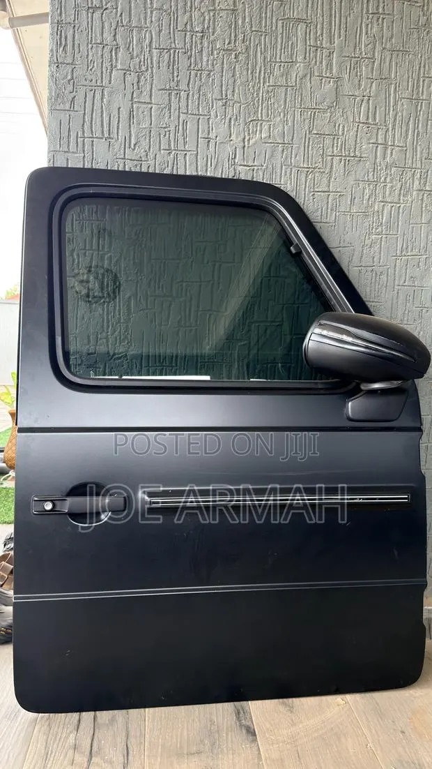 Mercedes Benz G Wagon Doors (2019-2027) · Photo 1