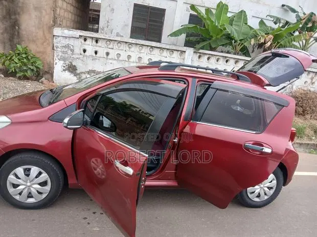 Toyota Vitz 2014 · Photo 1