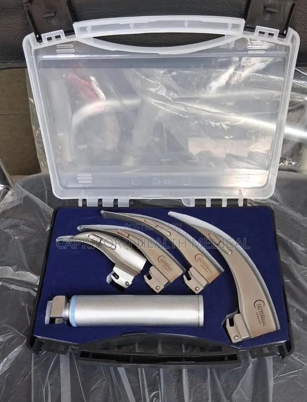 Laryngoscope Set 4 Blades Curved · Photo 1