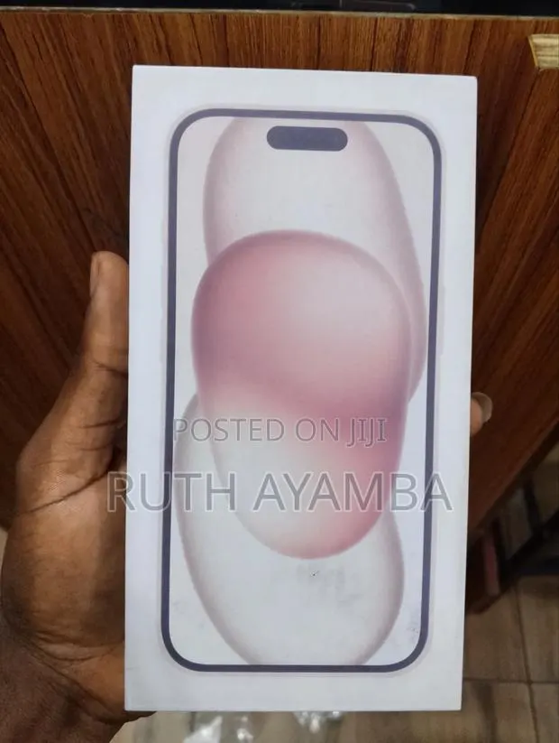 New Apple iPhone 15 Plus 128 GB Pink · Photo 1