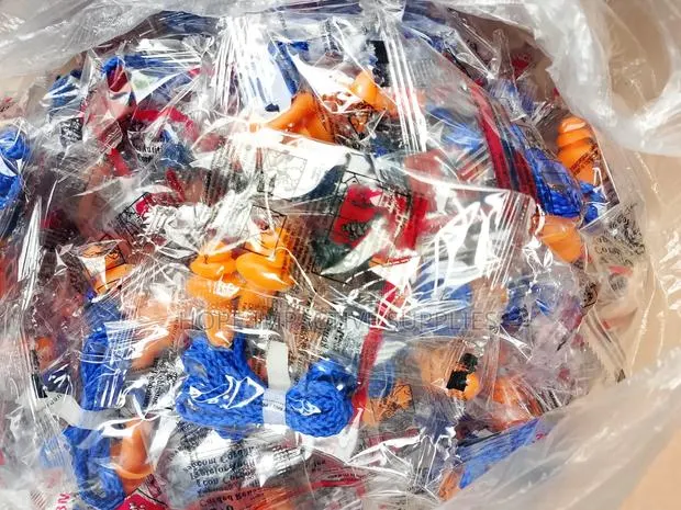 3M Safety Earplugs. · Photo 2
