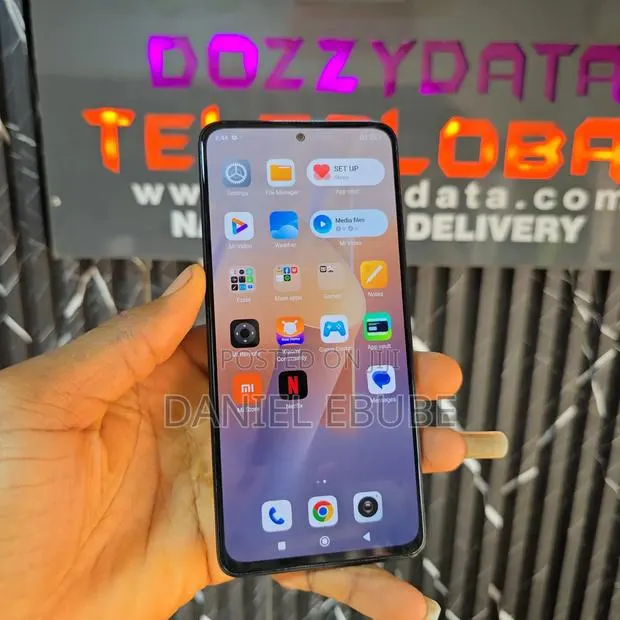 Xiaomi Redmi Note 11 Pro 5G 128 GB Black · Photo 1