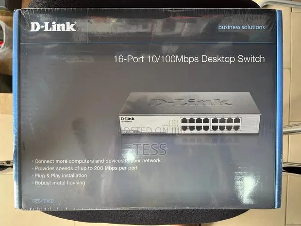 D-Link 16-Port Fast Ethernet Unmanaged Desktop Switch · Photo 1