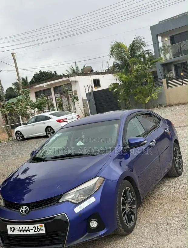 Toyota Corolla 2014 Blue · Photo 1