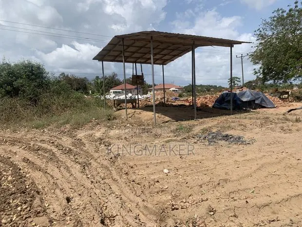 Land for Sale · Photo 1