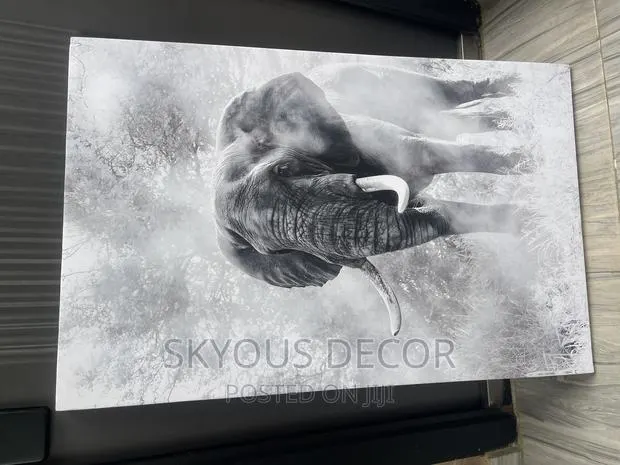 Wall Canvas Art · Photo 1