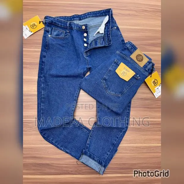 Quality Stock Jeans · Photo 1