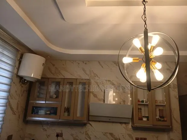 8bdrm Villa in Lake Side Estate for sale · Photo 5