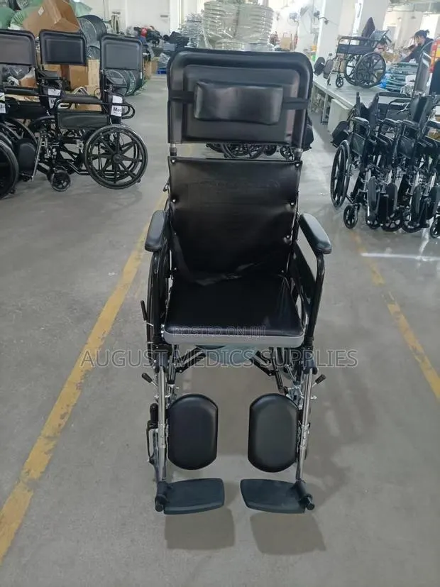 Orthopedic Manual Wheel Chair · Photo 1