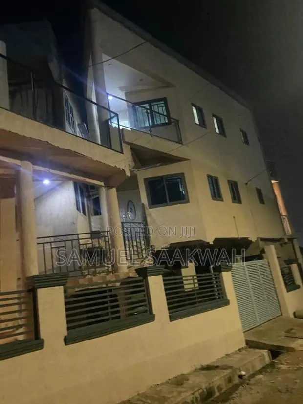2bdrm Apartment in Lapaz Recourse for rent · Photo 1