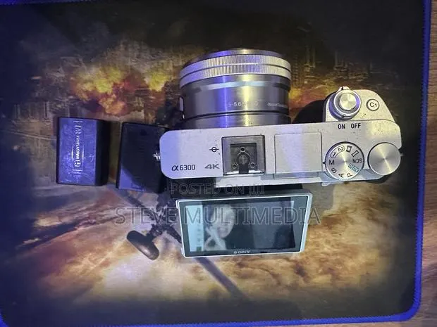 Sony A6300 Body Only With 16-50mm and 2 Batteries · Photo 1